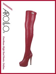 Thigh High Boots bougth by Lady Caske when she meets Arollo